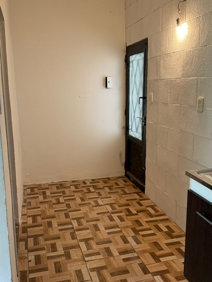 ALQUILER DPTO UN DORM EN 72 Y 29