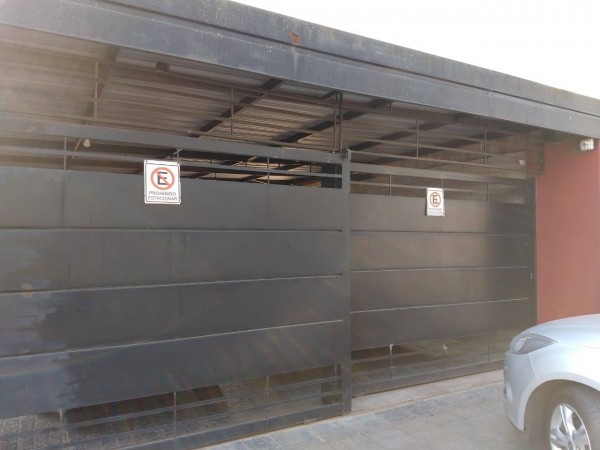 VENTA Casa 3 dormitorios en 505 e/7 y 8