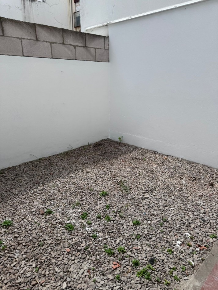 ALQUILER DPTO UN DORM EN 10 Y 41