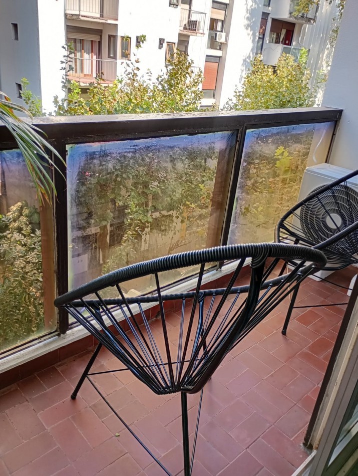 Alquiler depto 2 dorm + 1 de servicio. Cochera opcional 56 e/ 5 y 6