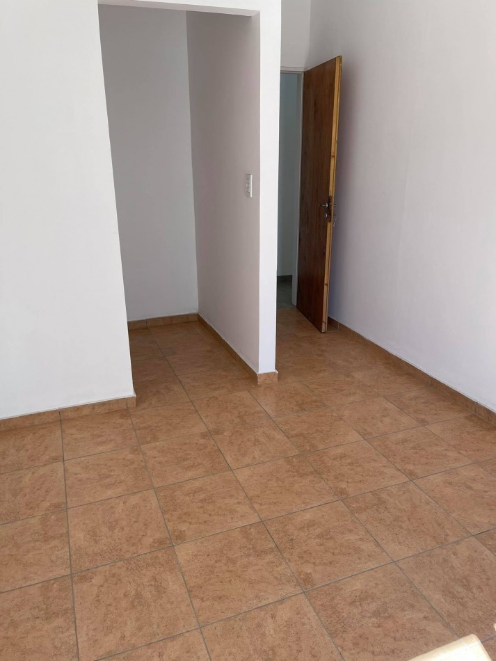 ALQUILER DPTO UN DORM 31 Y 66
