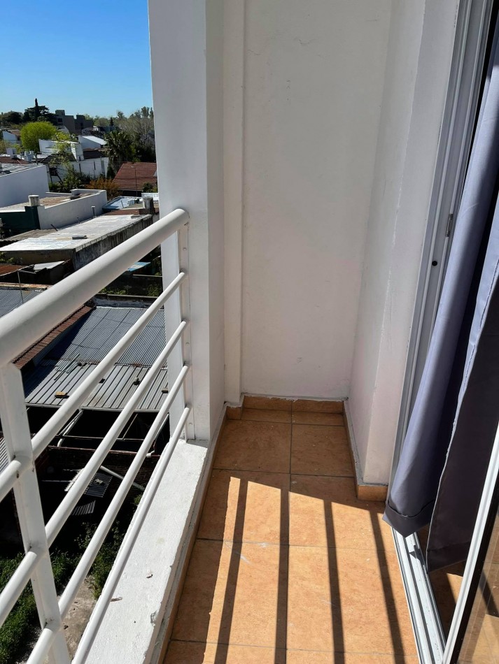 ALQUILER DPTO UN DORM 31 Y 66