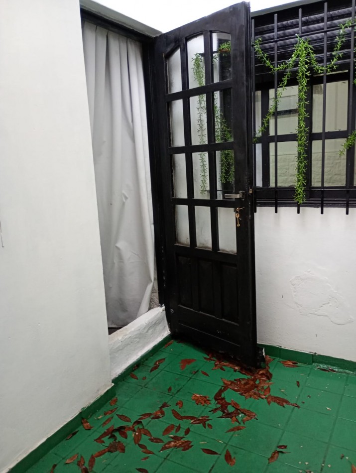 Alquiler depto 1 dormitorio 66 e/8 y Plaza España  S/EXPENSAS