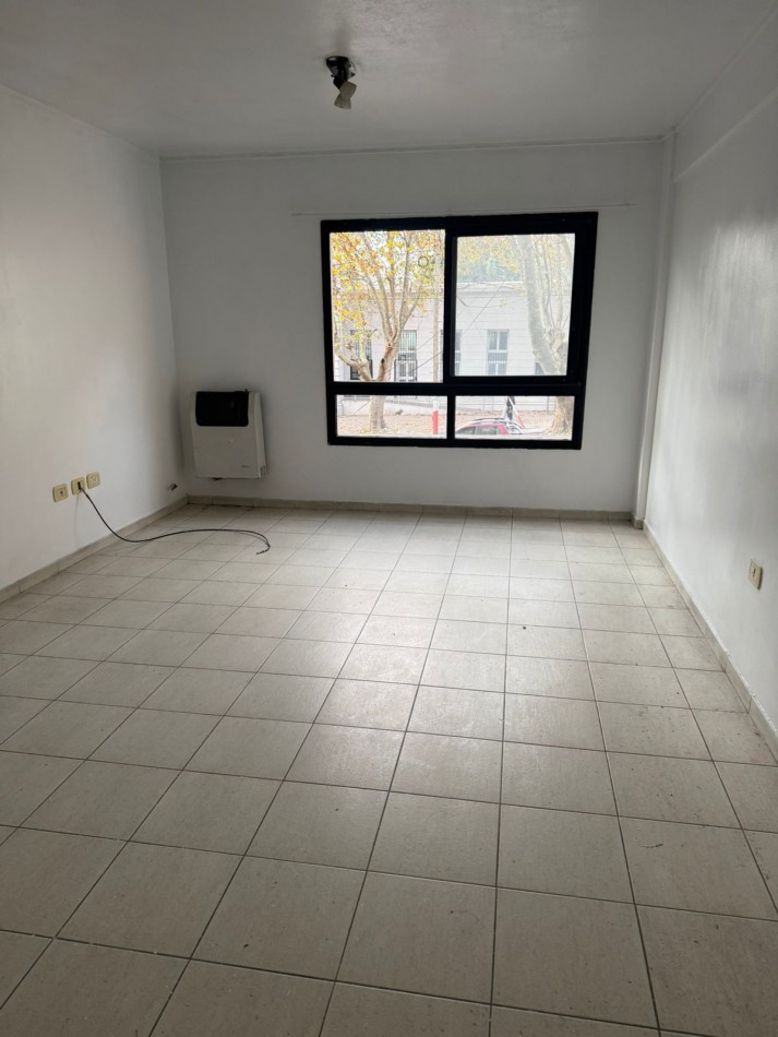 ALQUILER MONO EN 1 Y 58