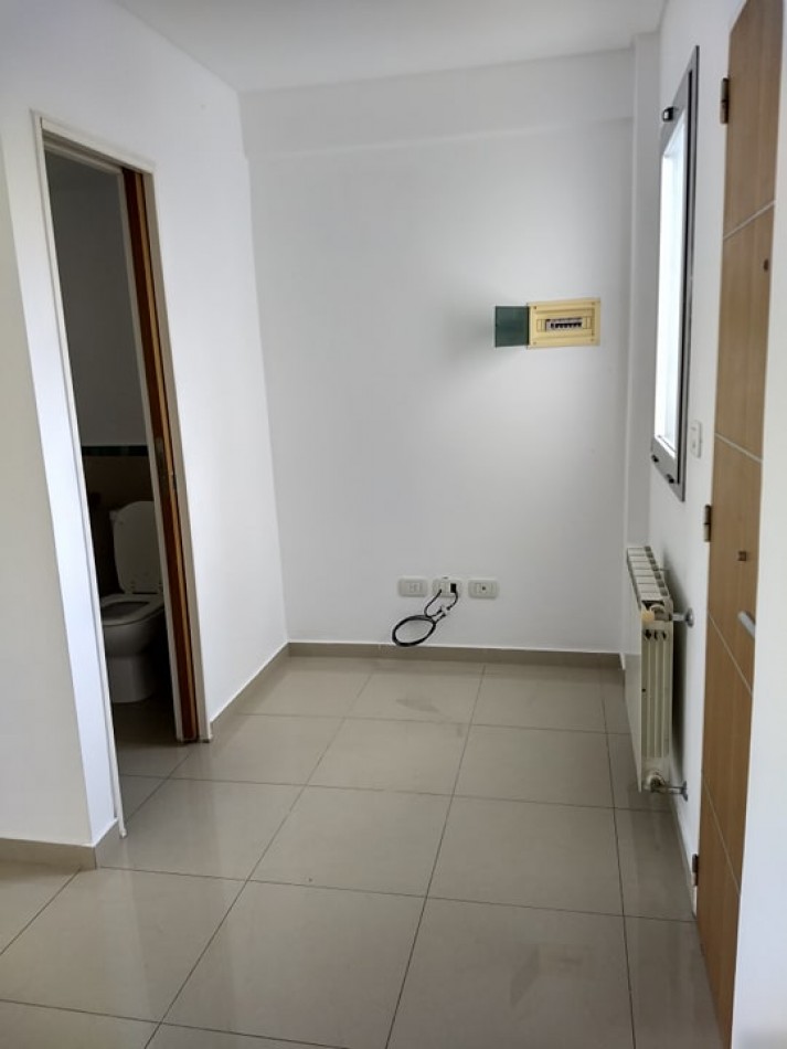 Alquiler depto 2 dormitorios Av.25 e/47 y 48