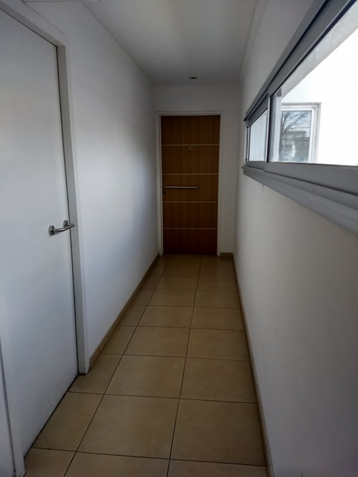 Alquiler depto 2 dormitorios Av.25 e/47 y 48