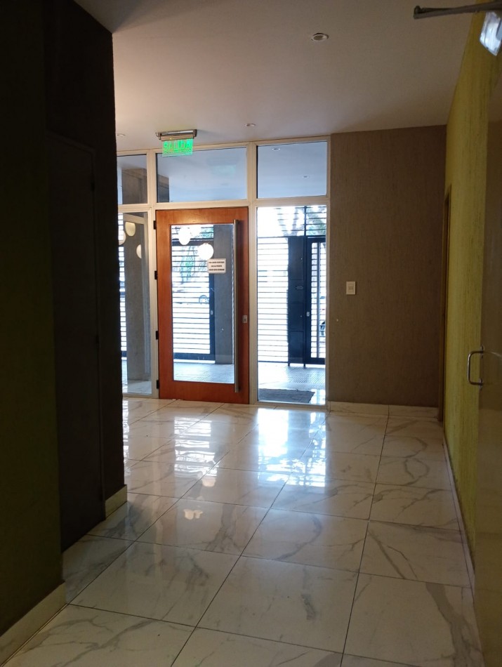 Venta monoambiente 13 e/63 y 64