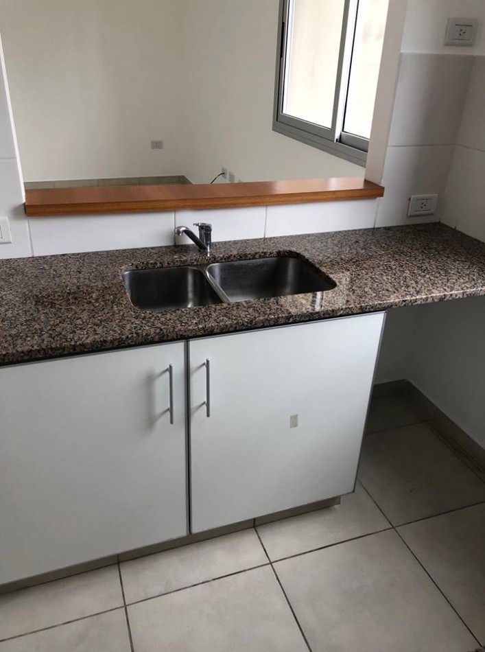 Alquiler depto 1 dormitorio Diag.74 y Plaza Italia