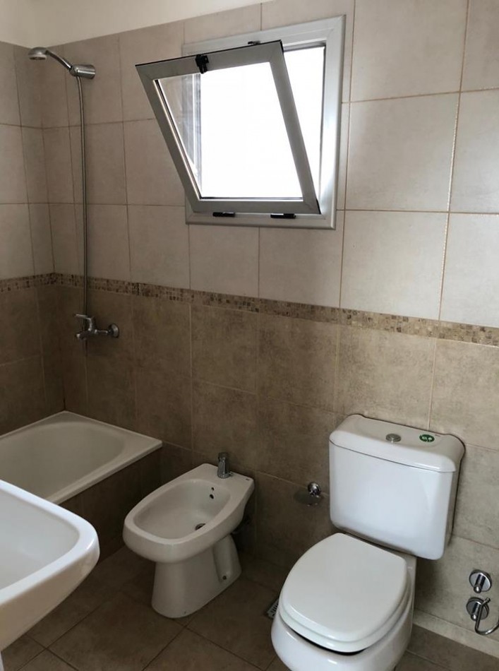 Alquiler depto 1 dormitorio Diag.74 y Plaza Italia