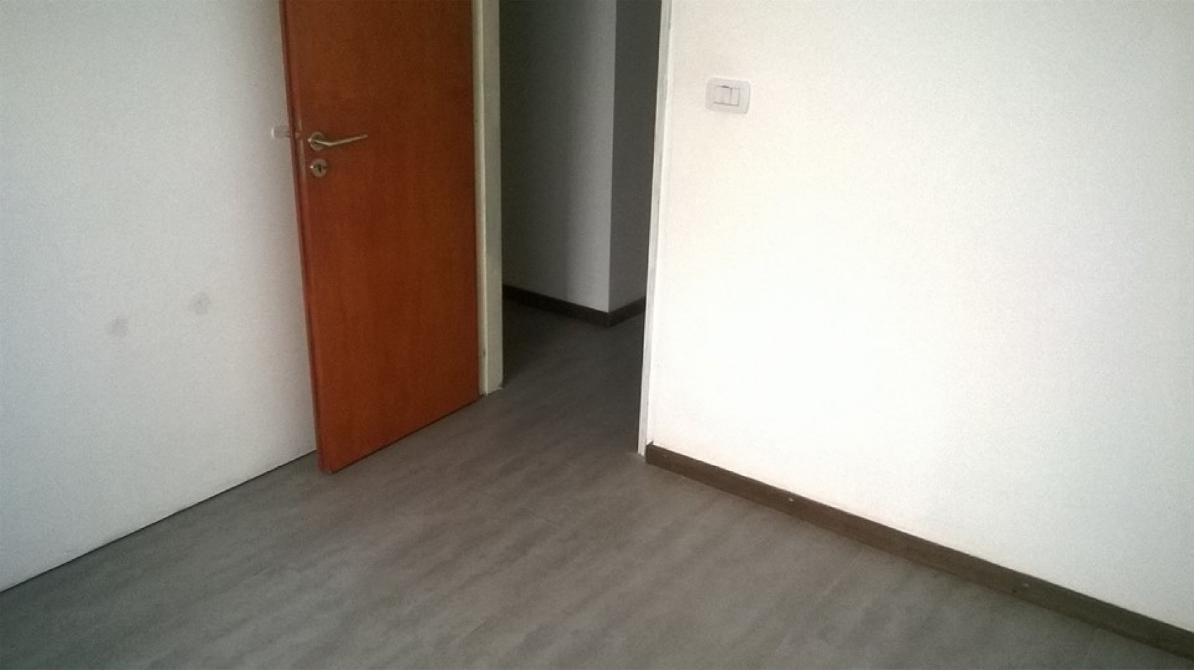 Alquiler depto 2 dorm + cochera 42 e/10 y 11