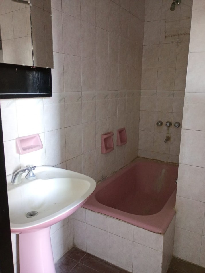 Alquiler de depto 2 dormitorios 38 e/ 30 y 31 
