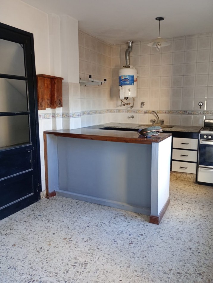 Alquiler de depto 2 dormitorios 38 e/ 30 y 31 