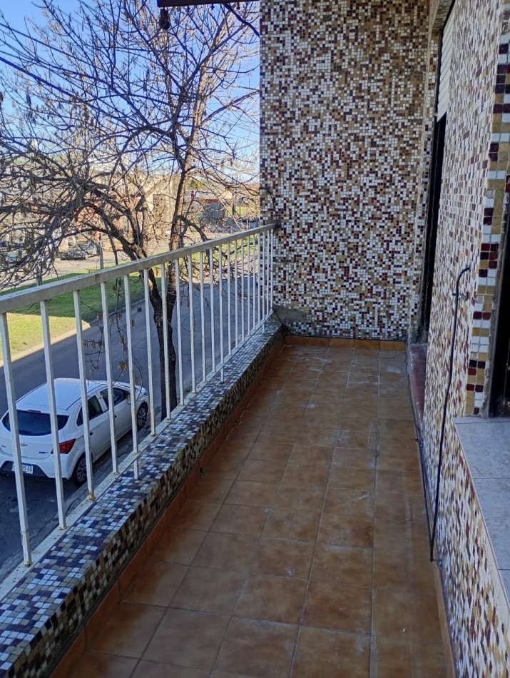 Alquiler de depto 2 dormitorios 38 e/ 30 y 31 