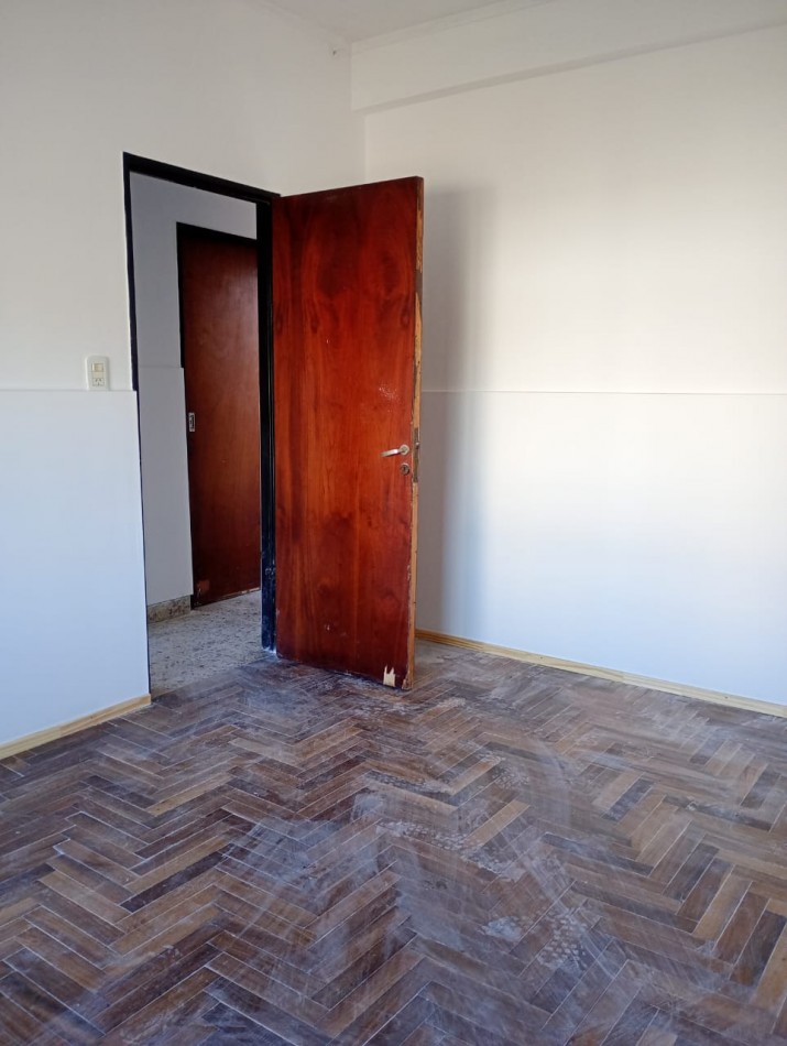 Alquiler de depto 2 dormitorios 38 e/ 30 y 31 