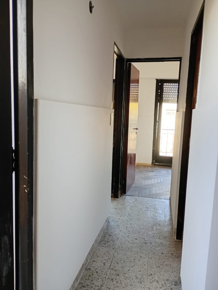 Alquiler de depto 2 dormitorios 38 e/ 30 y 31 