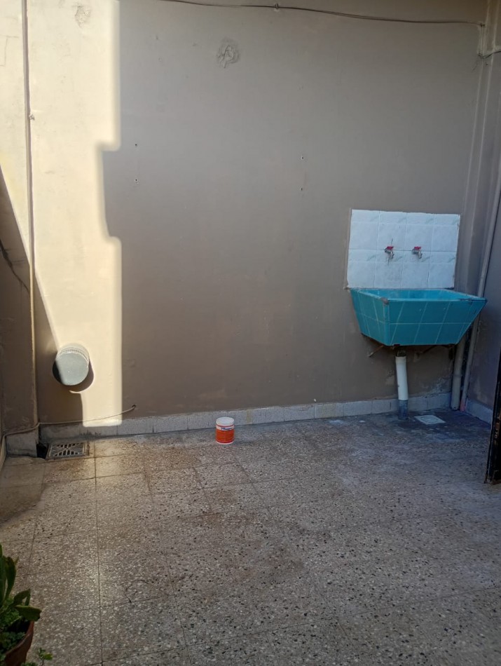 Alquiler de depto 2 dormitorios 38 e/ 30 y 31 