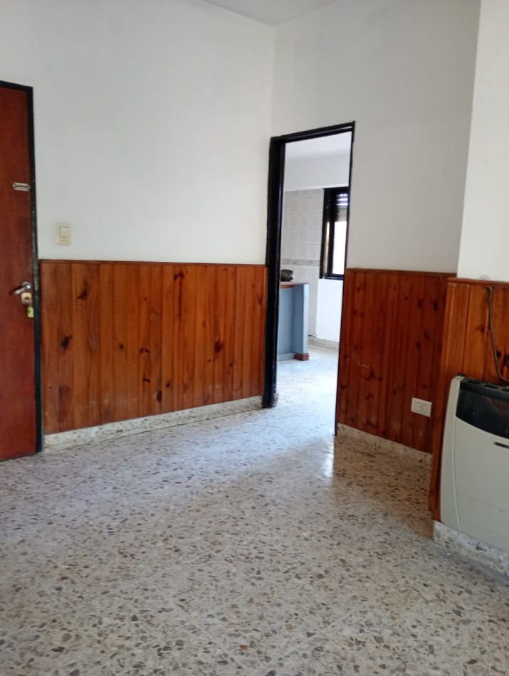 Alquiler de depto 2 dormitorios 38 e/ 30 y 31 
