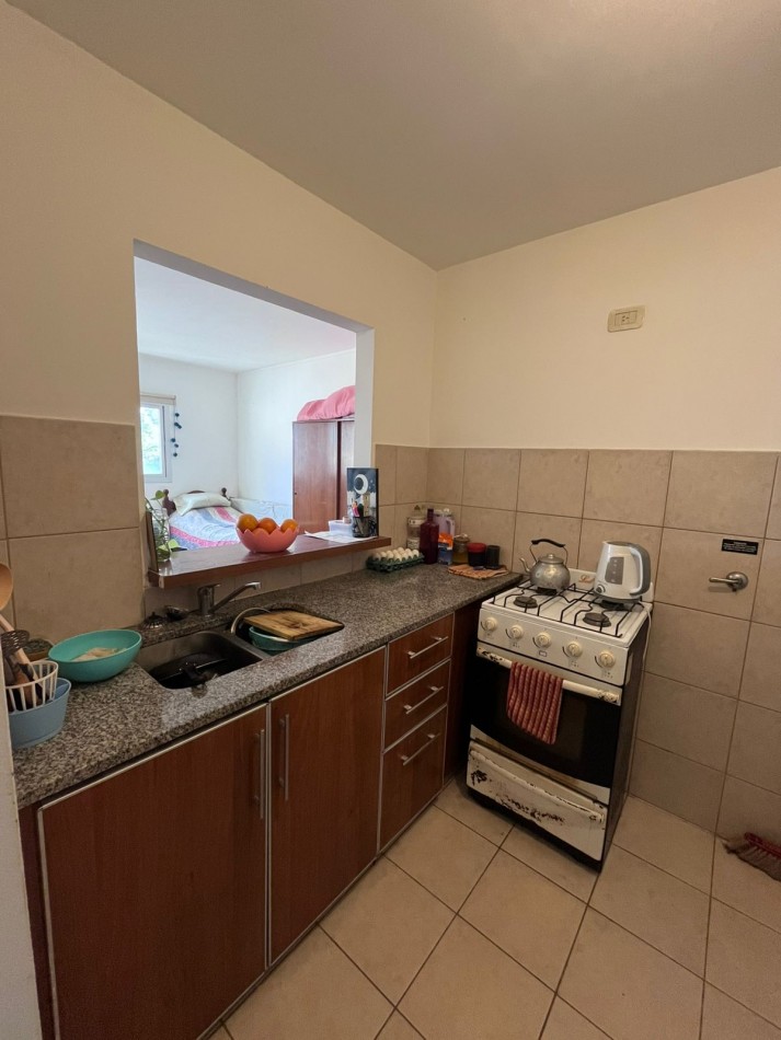 Alquiler Monoambiente 7 y 33 