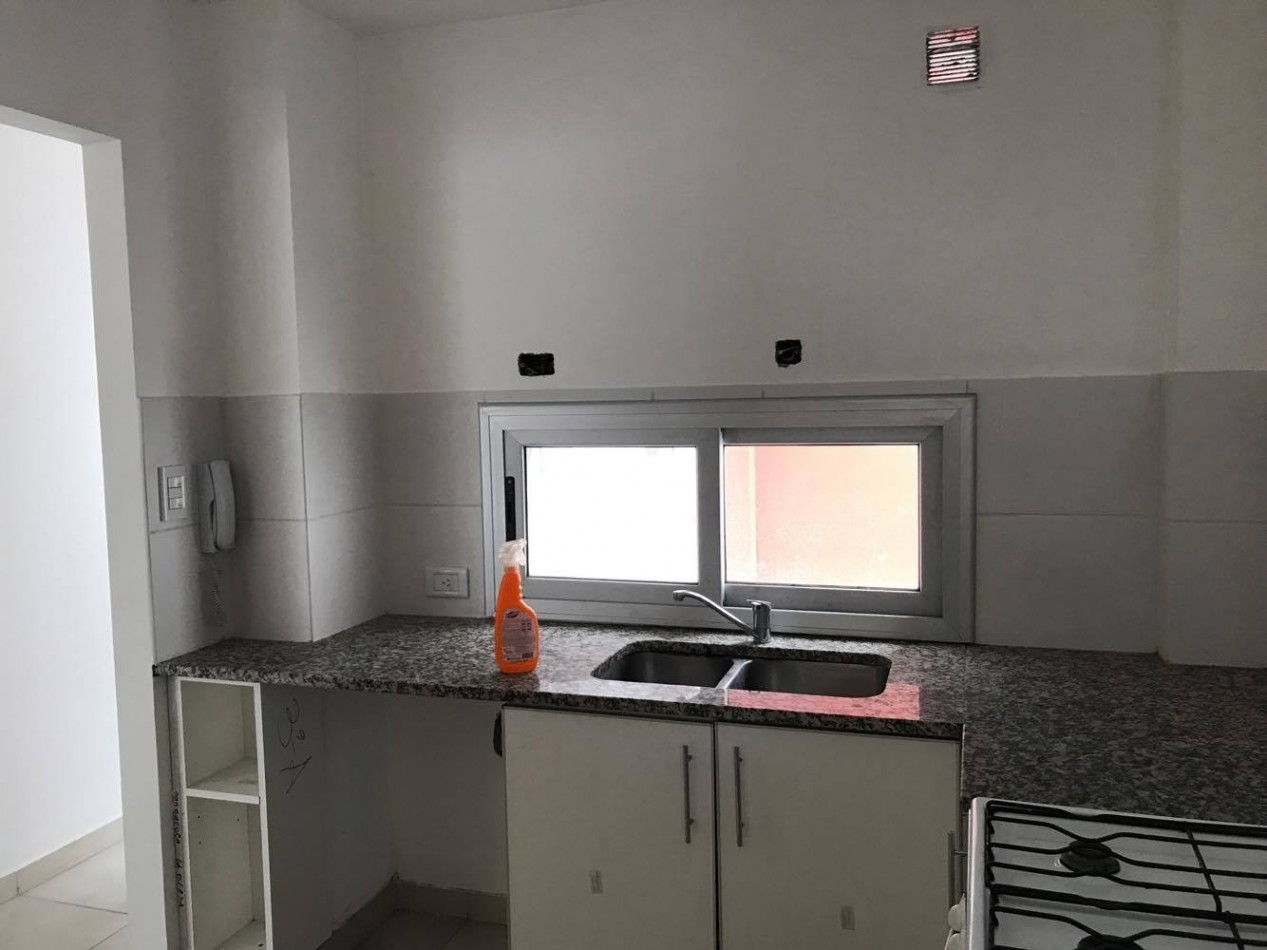  ALQUILER DEPTO 1 DORMITORIO DIAG. 74 Y PLAZA ITALIA