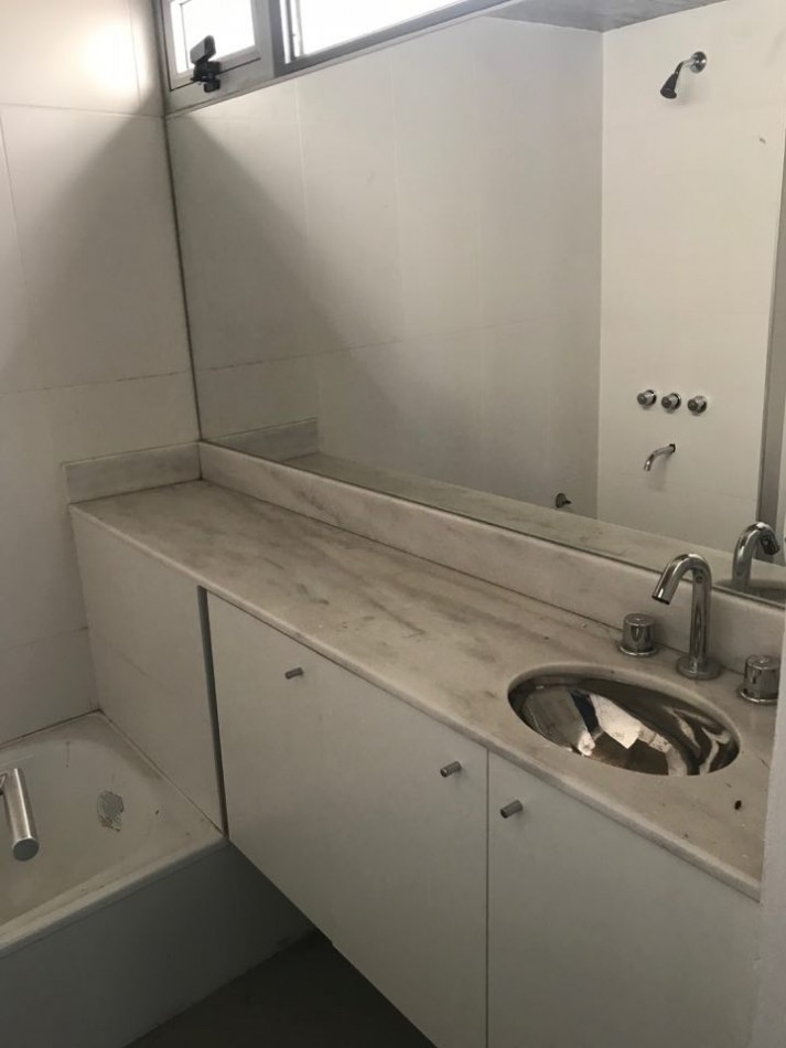 ALQUILER DUPLEX 19 Y 48