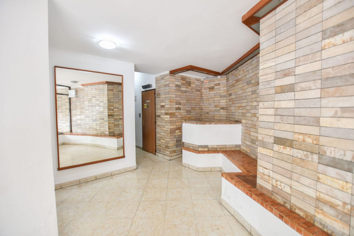 Alquiler depto 2 dormitorios 10 y 62