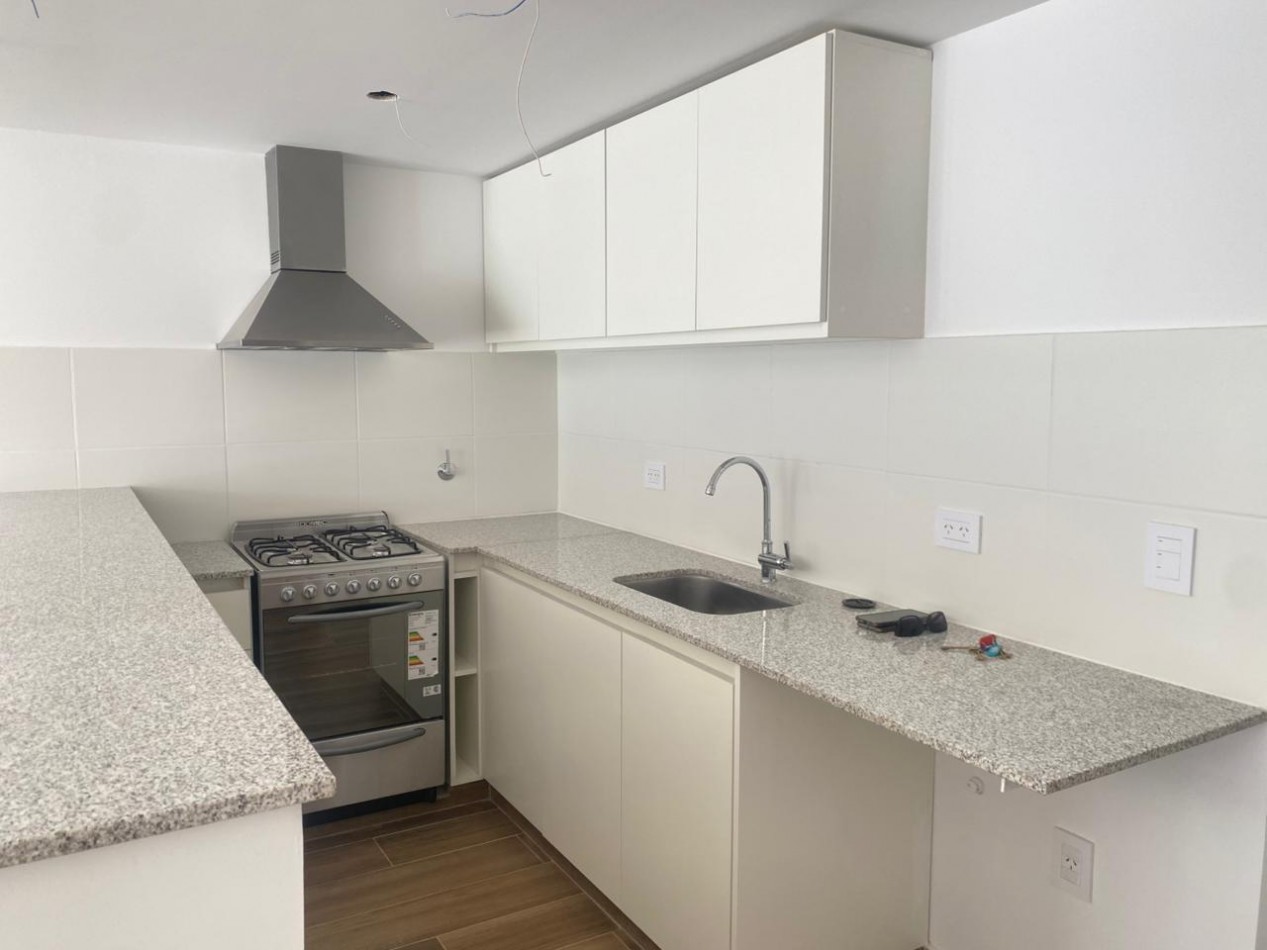 Alquiler Monoambiente de categoria