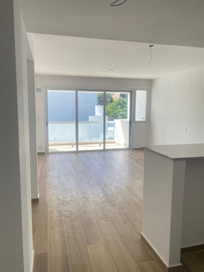 Alquiler Monoambiente de categoria