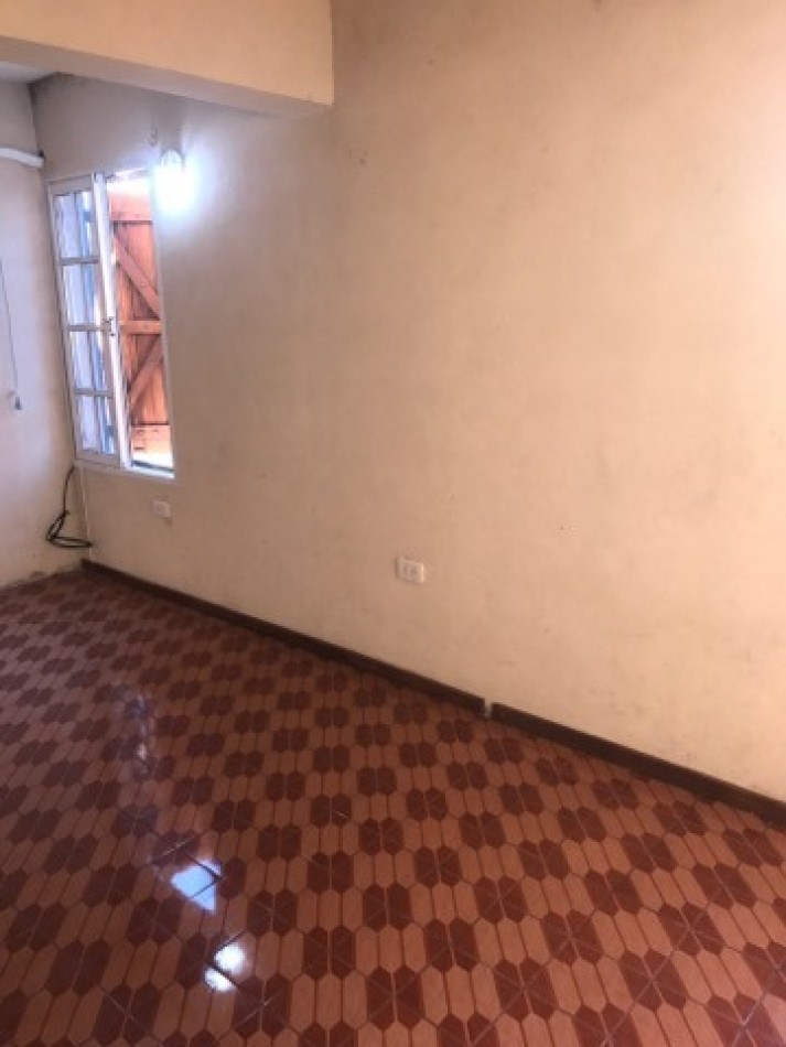 Alquiler casa 2 dormitorios Barrio UPCN