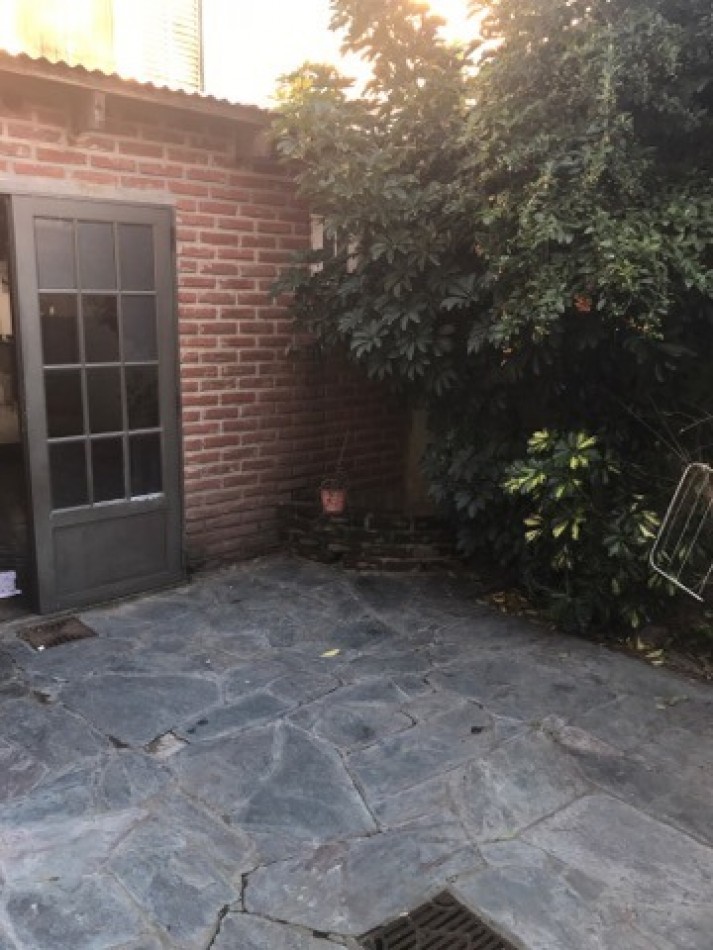 Alquiler casa 2 dormitorios Barrio UPCN