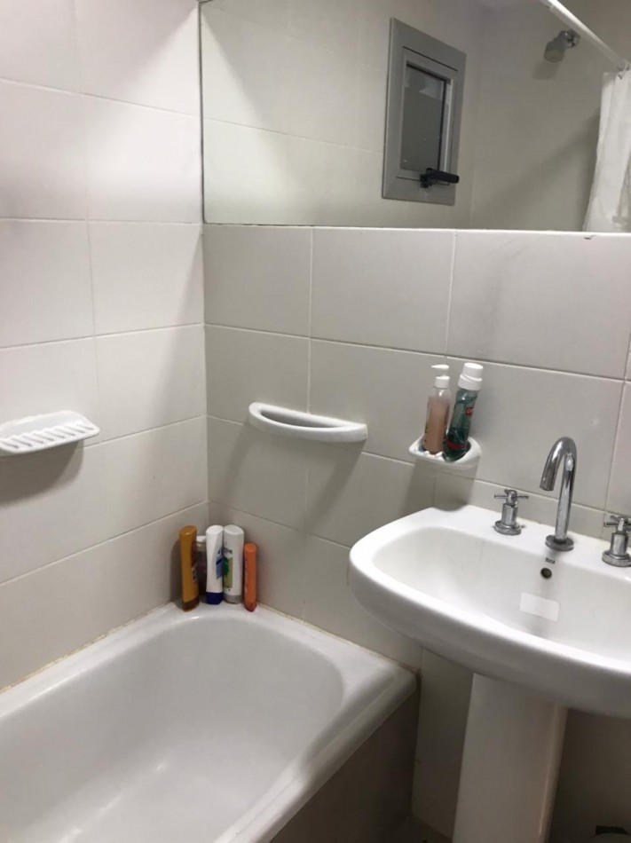 Alquiler depto 1 dormitorio con cochera Av.13 e/63 y 64