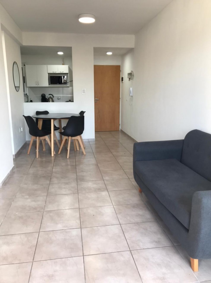 Alquiler depto 1 dormitorio con cochera Av.13 e/63 y 64