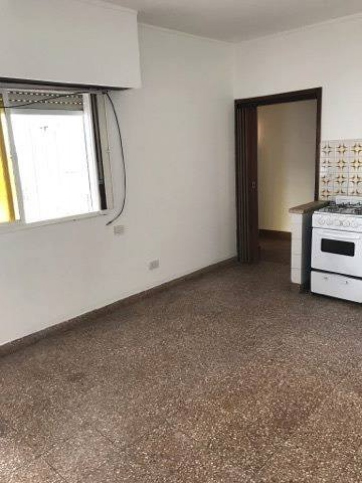 Alquiler ph dos dormitorios 18 y 532