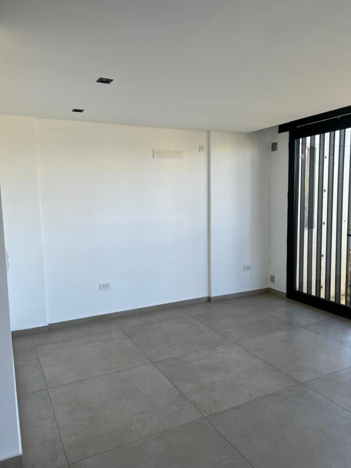 Alquiler monoambiente/estudio 5 e/61 y 62