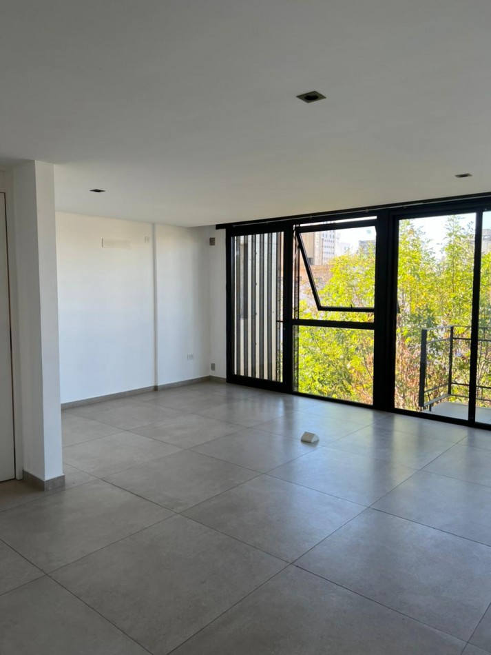 Alquiler monoambiente/estudio 5 e/61 y 62