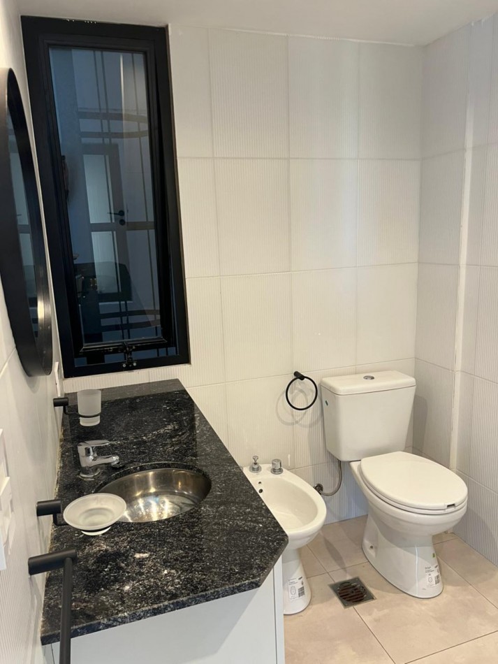 Alquiler monoambiente/estudio 5 e/61 y 62