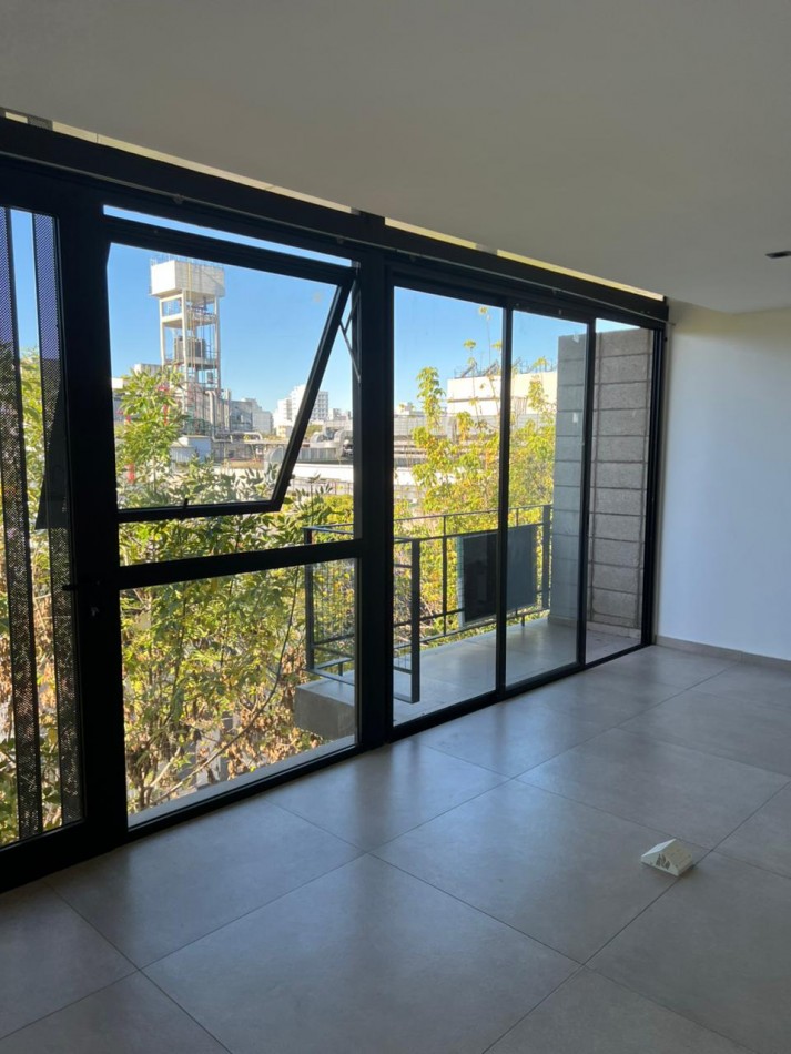 Alquiler monoambiente/estudio 5 e/61 y 62