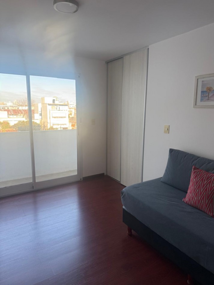 ALQUILER MONOAMBIENTE AMOBLADO EN 14 Y 33