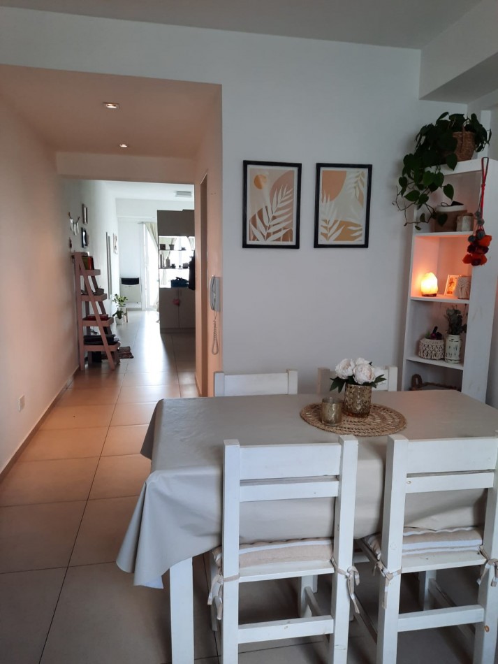 VENTA MONOAMBIENTE DIVIDIDO EN 8 Y 63