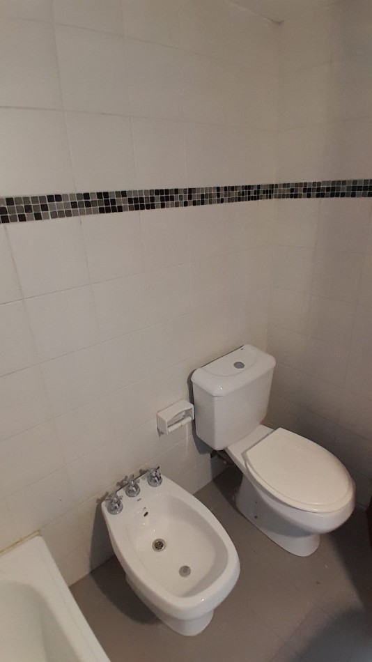 ALQUILER Depto 1 dormitorio 2 e/63 y 64