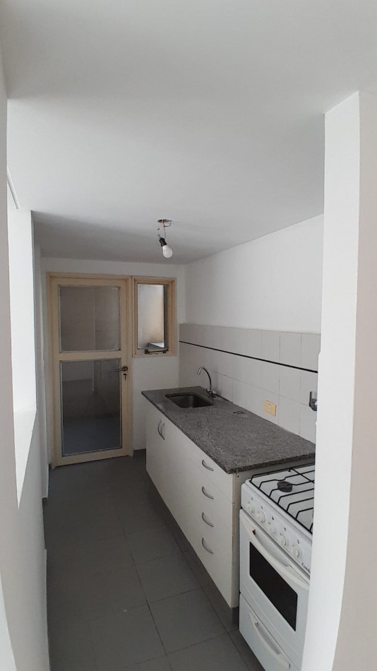 ALQUILER Depto 1 dormitorio 2 e/63 y 64
