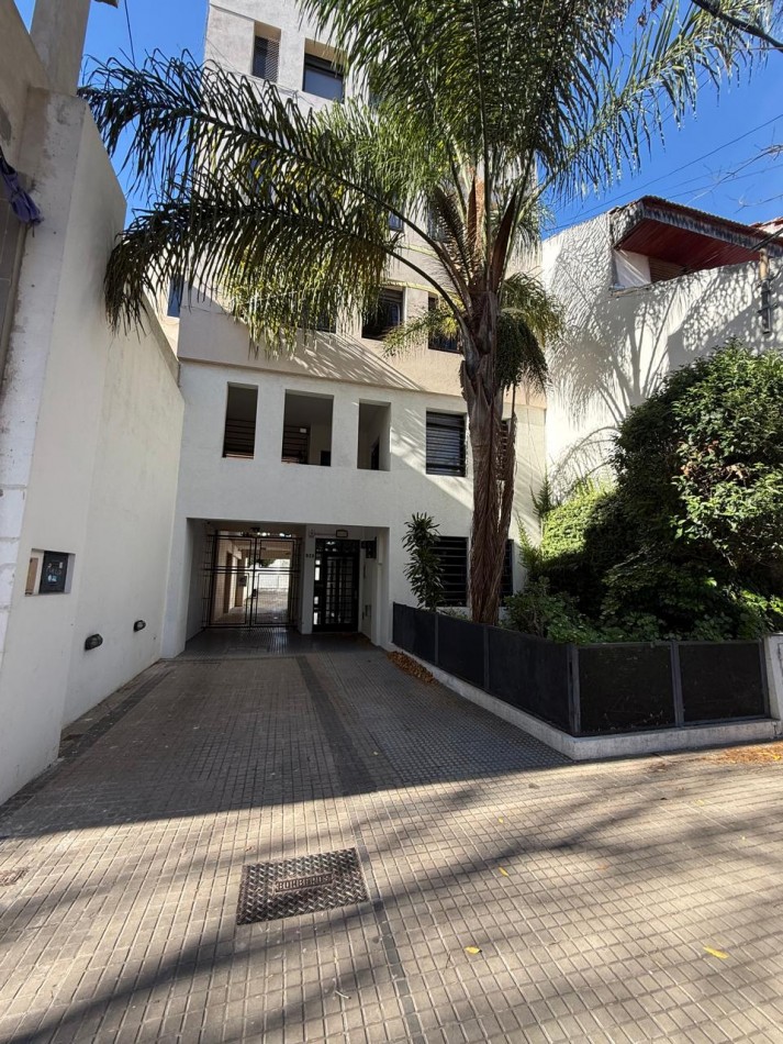 ALQUILER DPTO UN DORM AMOBLADO EN 37 Y 13