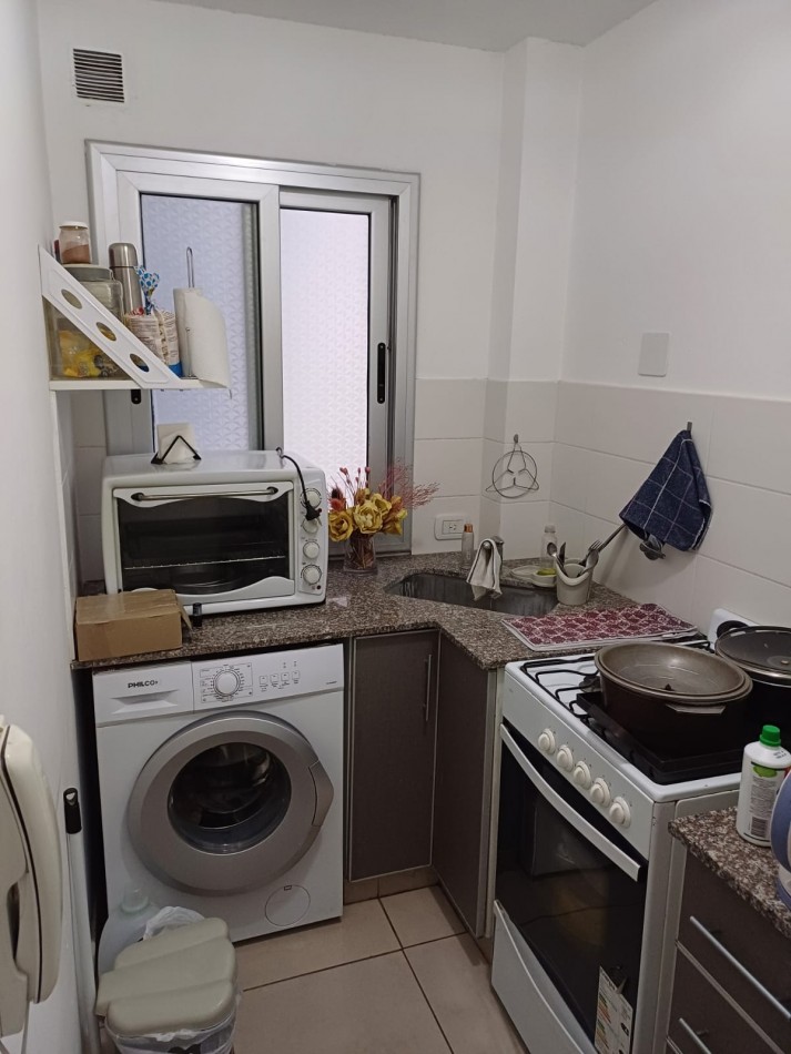 Alquiler monoambiente en Av. 51 entre 20 y 21