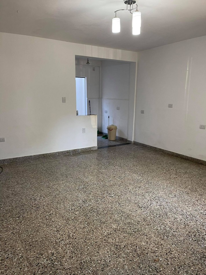 ALQUILER PH TIPO CASA DOS DORM EN 41 Y 21