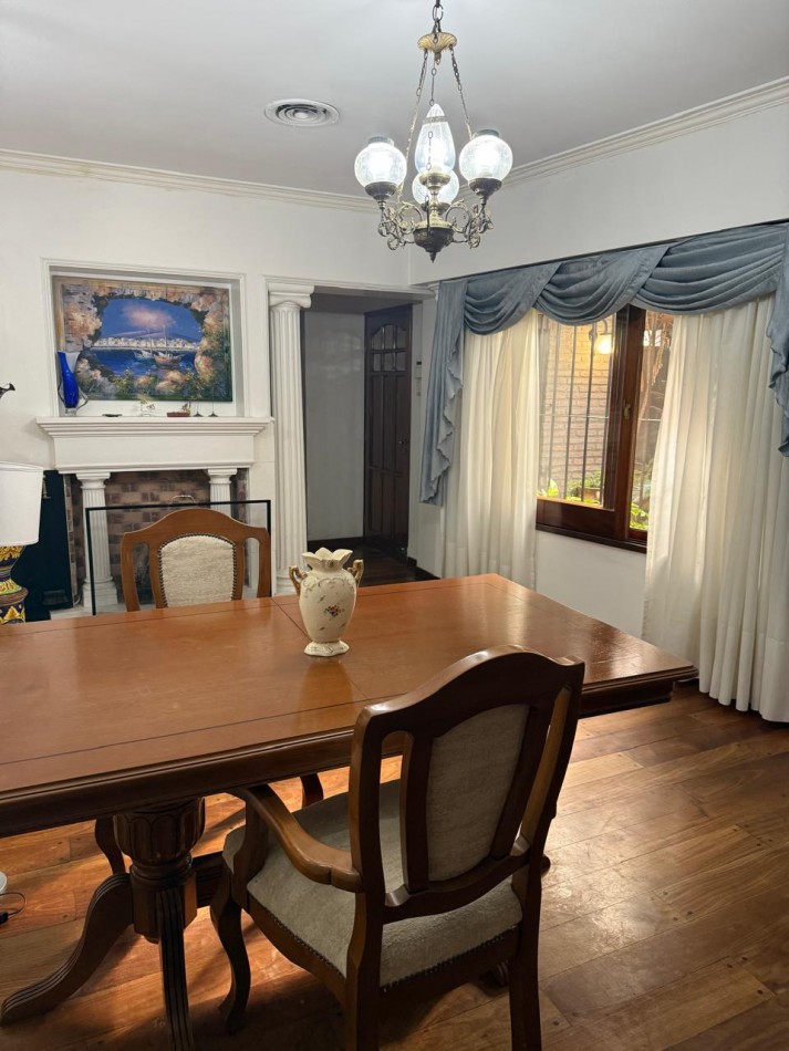 IMPORTANTE CASA EN VENTA EN CALLE 49 Y 29