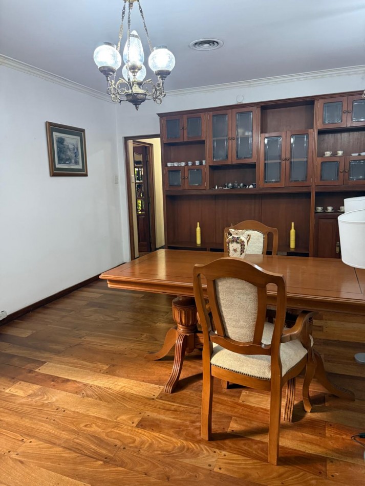 IMPORTANTE CASA EN VENTA EN CALLE 49 Y 29