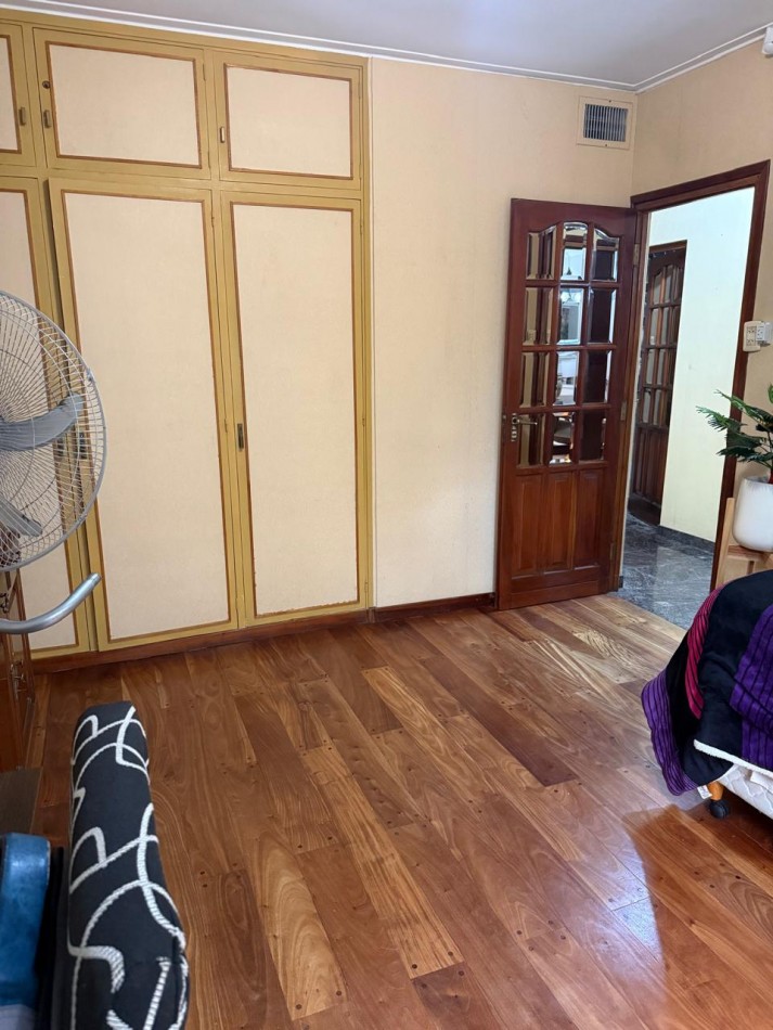 IMPORTANTE CASA EN VENTA EN CALLE 49 Y 29