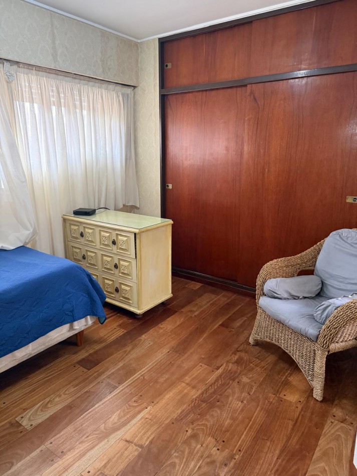 IMPORTANTE CASA EN VENTA EN CALLE 49 Y 29