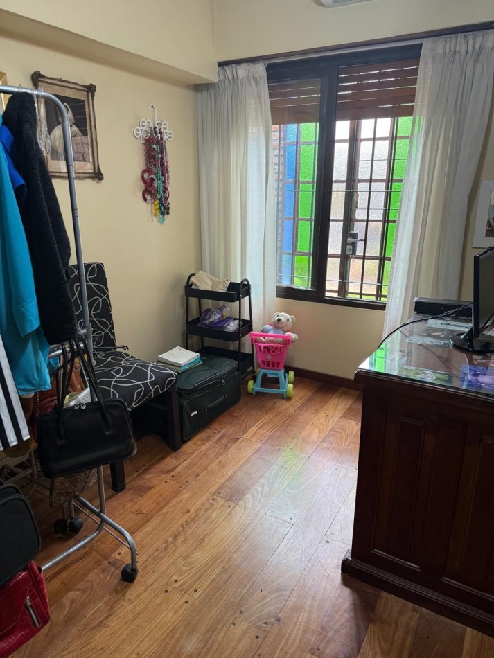 IMPORTANTE CASA EN VENTA EN CALLE 49 Y 29