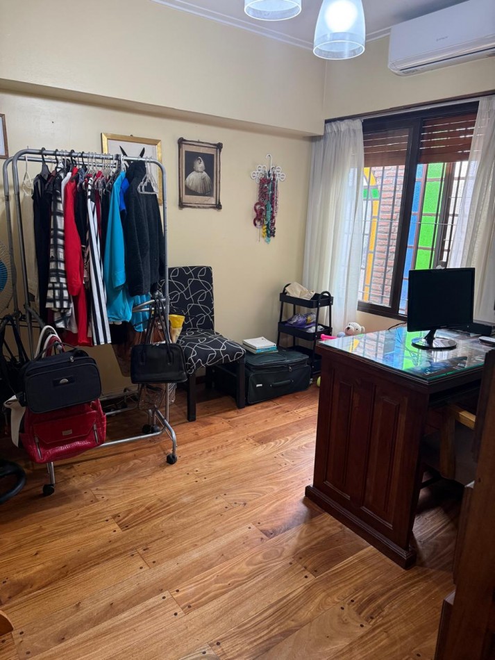 IMPORTANTE CASA EN VENTA EN CALLE 49 Y 29
