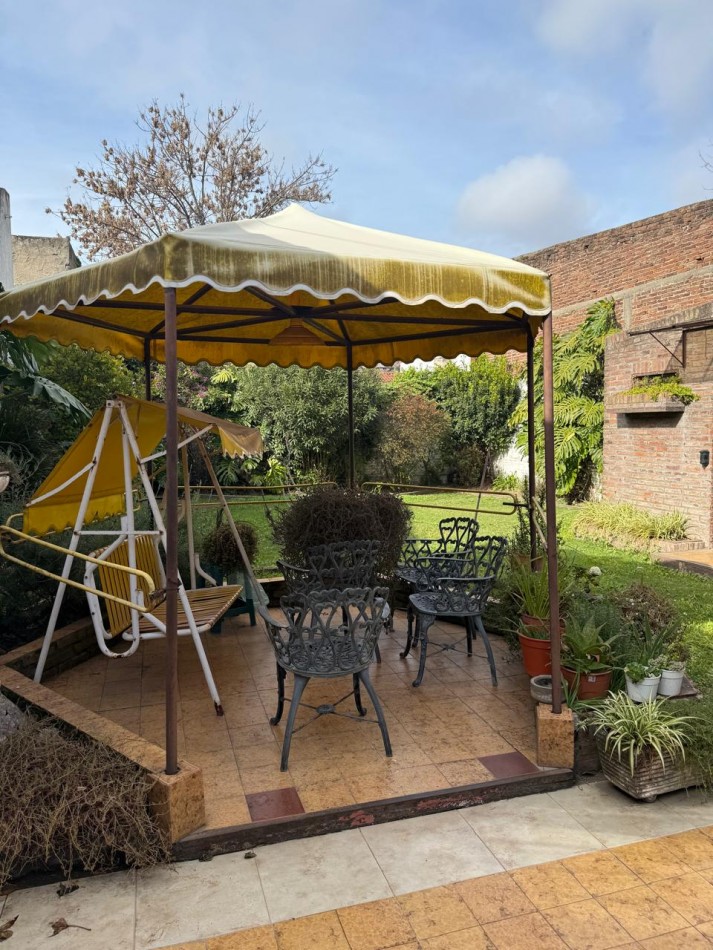 IMPORTANTE CASA EN VENTA EN CALLE 49 Y 29